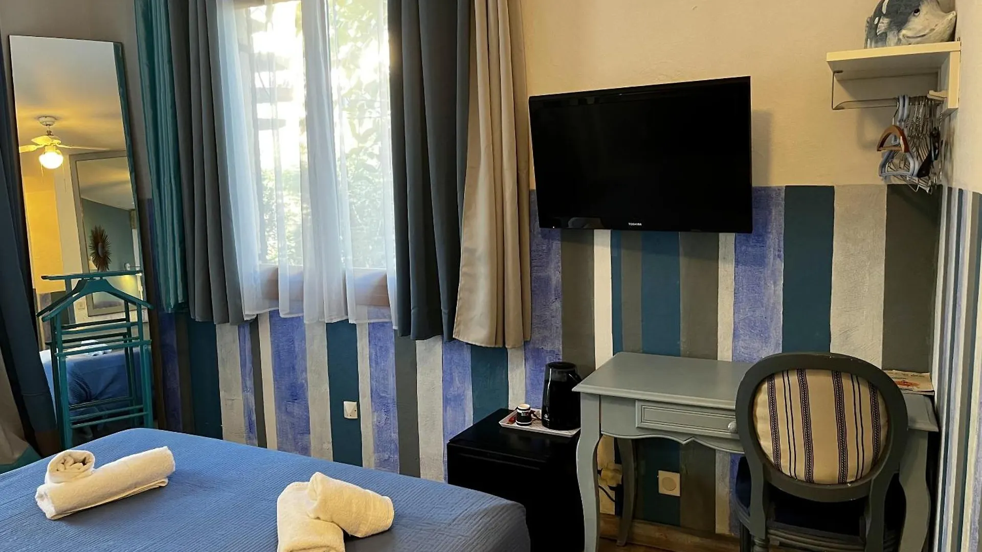 Hotel Le Patio Theoule-sur-Mer 2*,